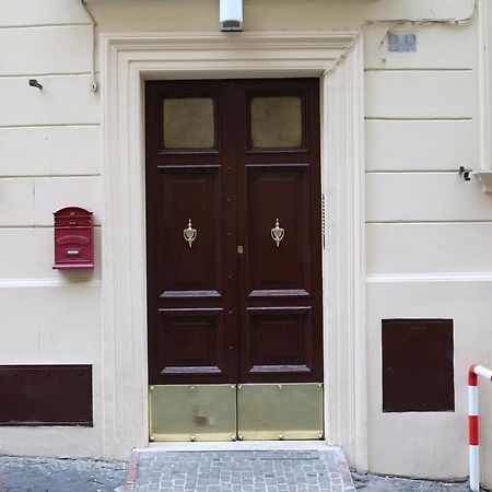 רומא Gianicolo'S Hill Suite Apartment מראה חיצוני תמונה